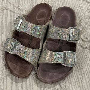 Girls Silver Sparkle Arizona Birkenstocks
